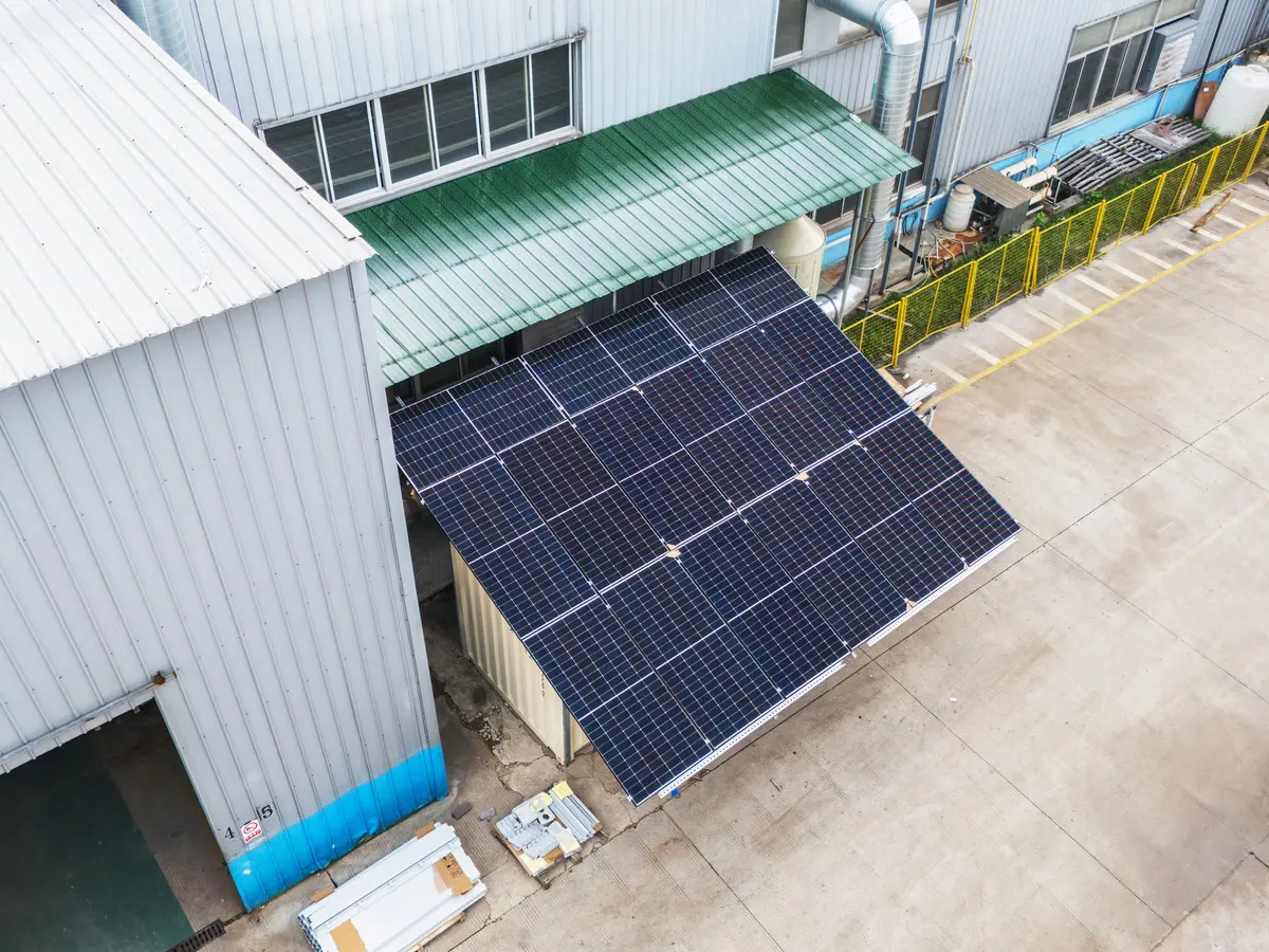 rooftop solar container