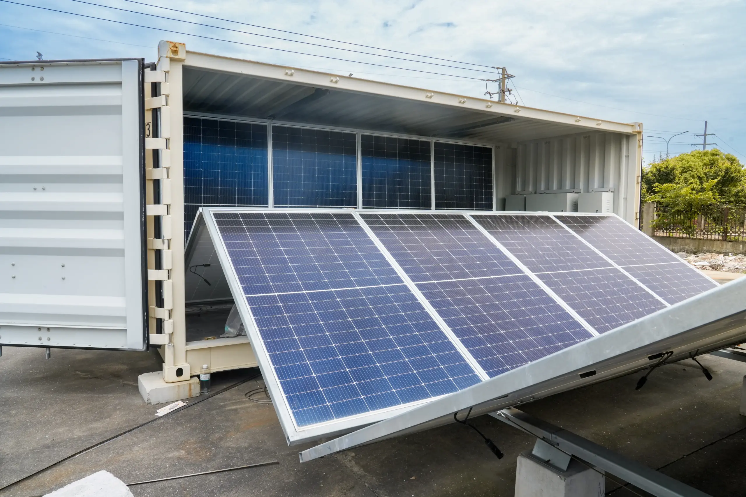 Solar kit for shipping container