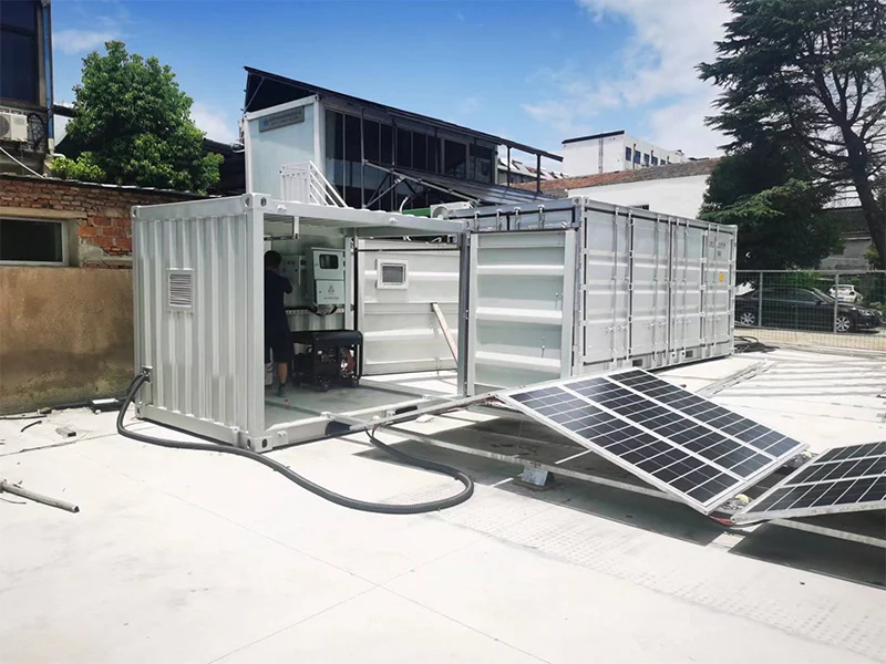 Mobile photovoltaic power station to power construction sites