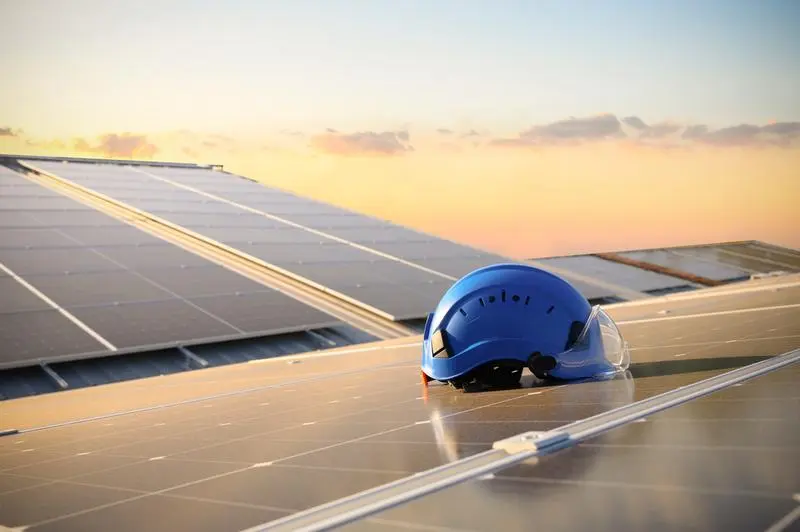 Photovoltaic-systems-in-the-desert